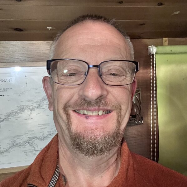 The Knutty Knotter portrait